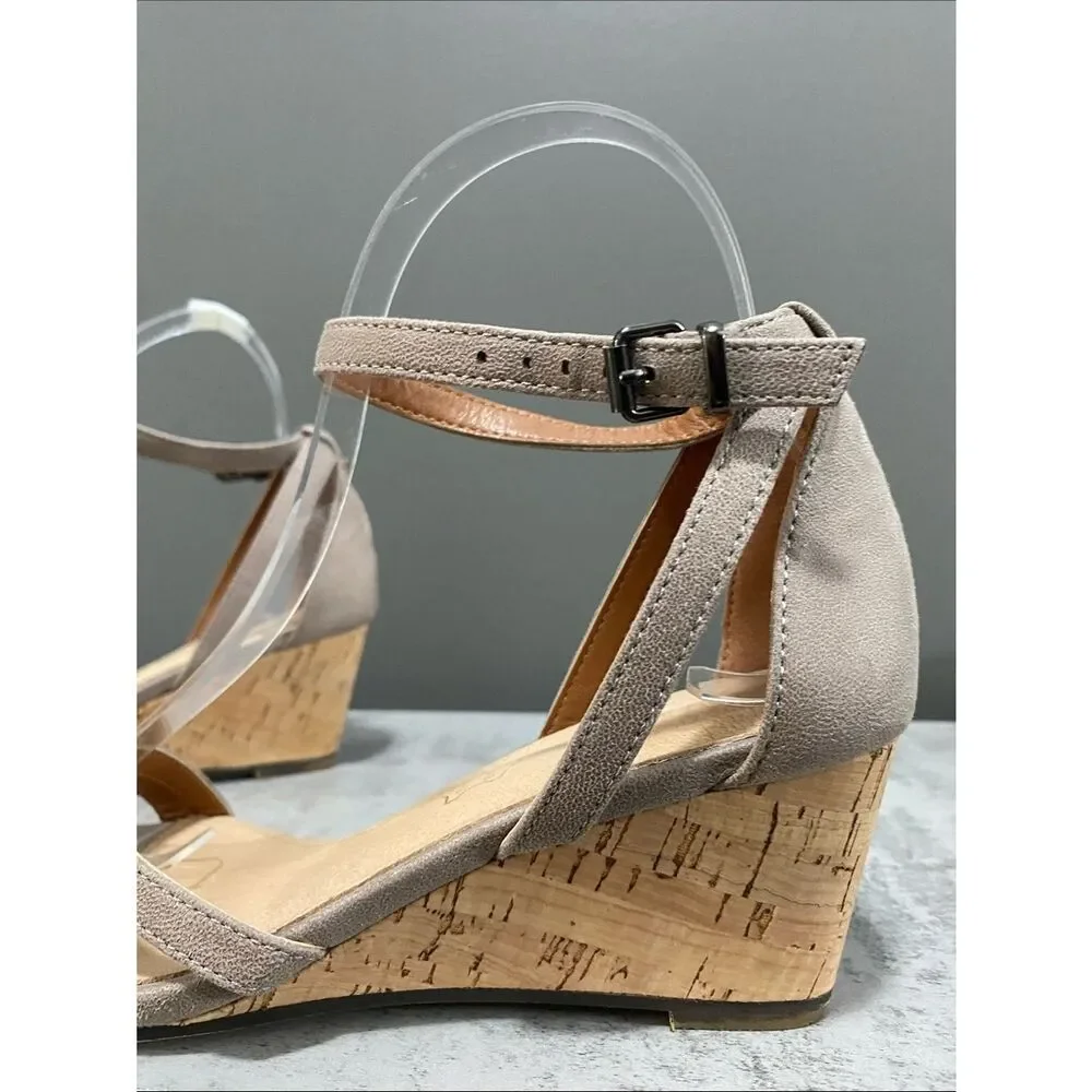 Mi.iM Women's Leather Taupe Wedge Sandals with Ankle Strap Size 6